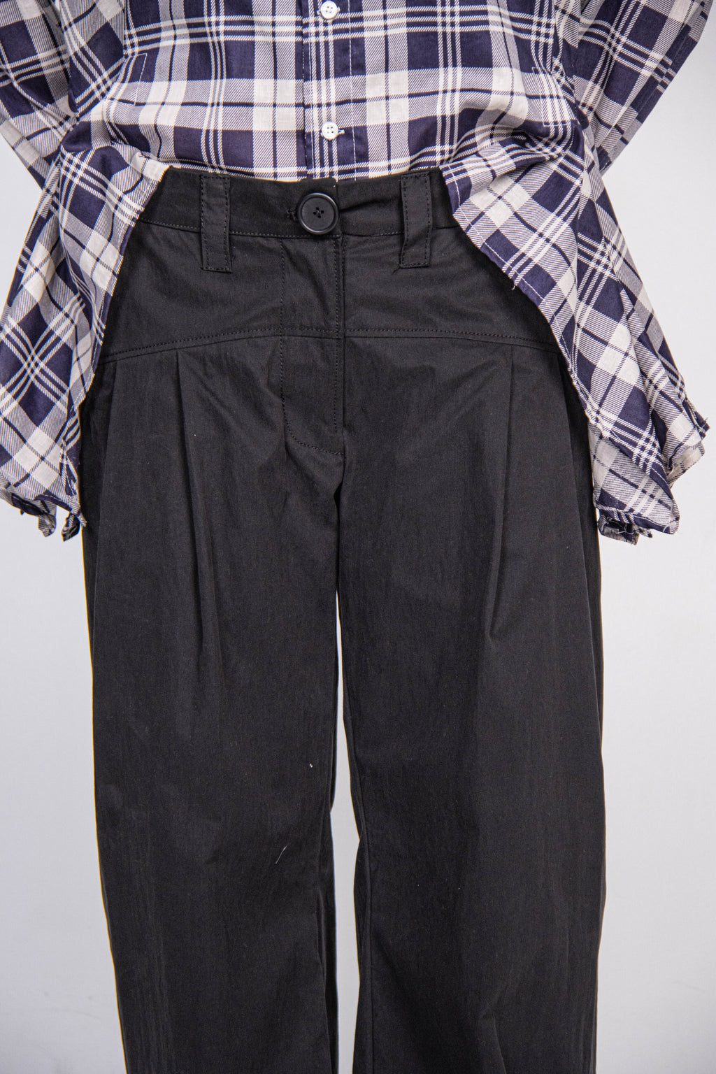 Low Pleat Pants